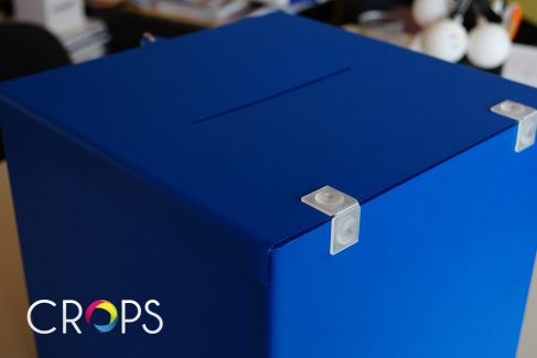 Making urns for donations