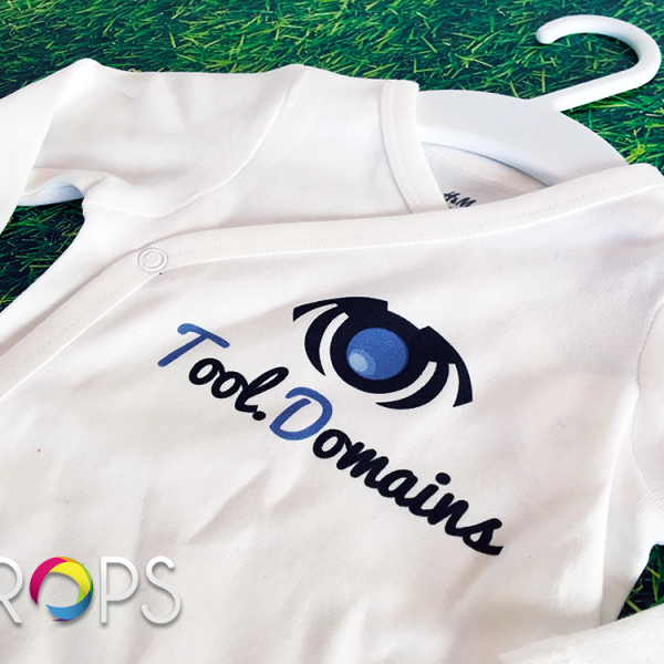 Seal on baby clothes